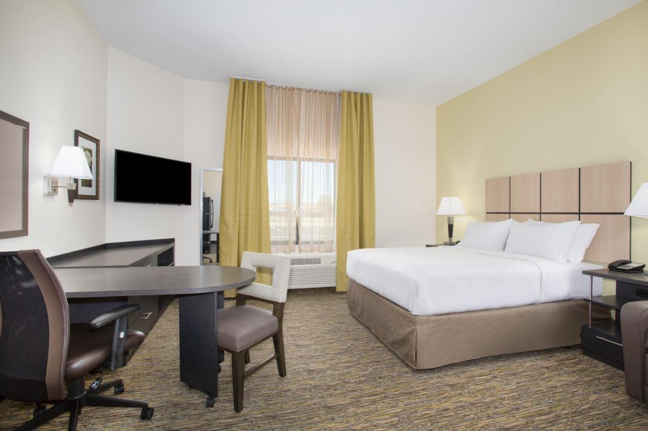 Candlewood Suites Pueblo By Ihg Εξωτερικό φωτογραφία