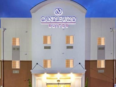 Candlewood Suites Pueblo By Ihg Εξωτερικό φωτογραφία