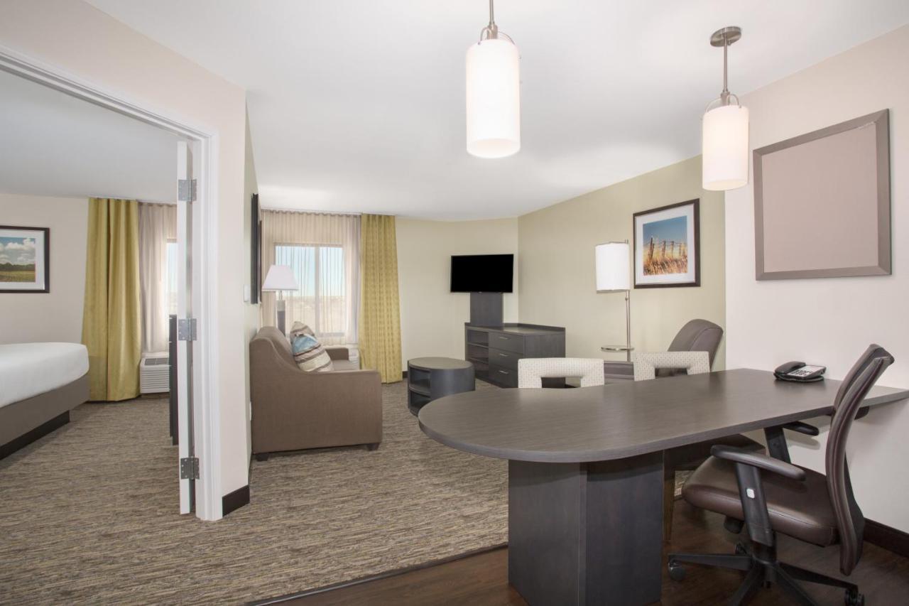 Candlewood Suites Pueblo By Ihg Εξωτερικό φωτογραφία