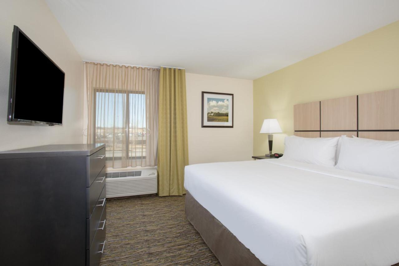 Candlewood Suites Pueblo By Ihg Εξωτερικό φωτογραφία